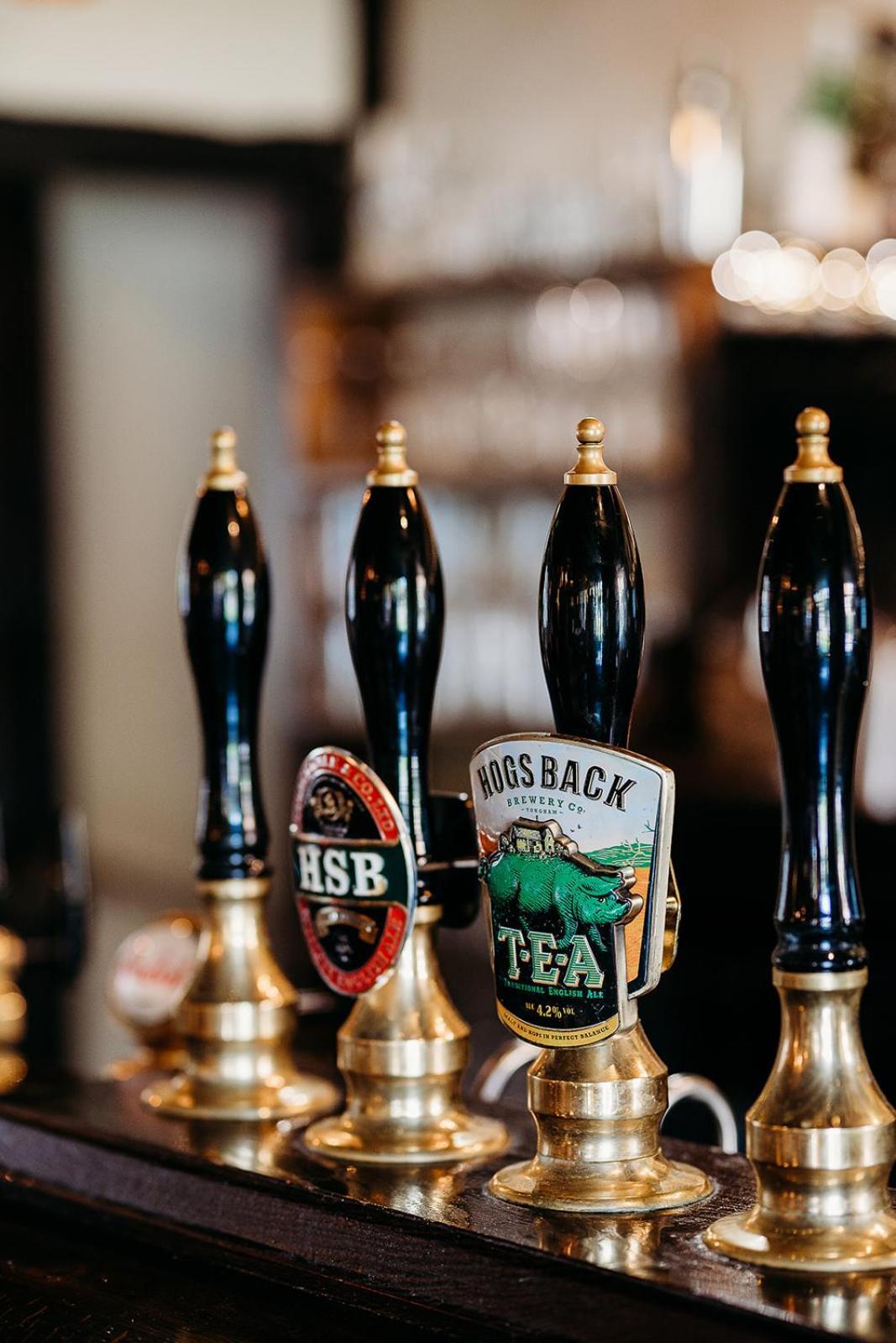 The Crown Inn Chiddingfold Exteriér fotografie